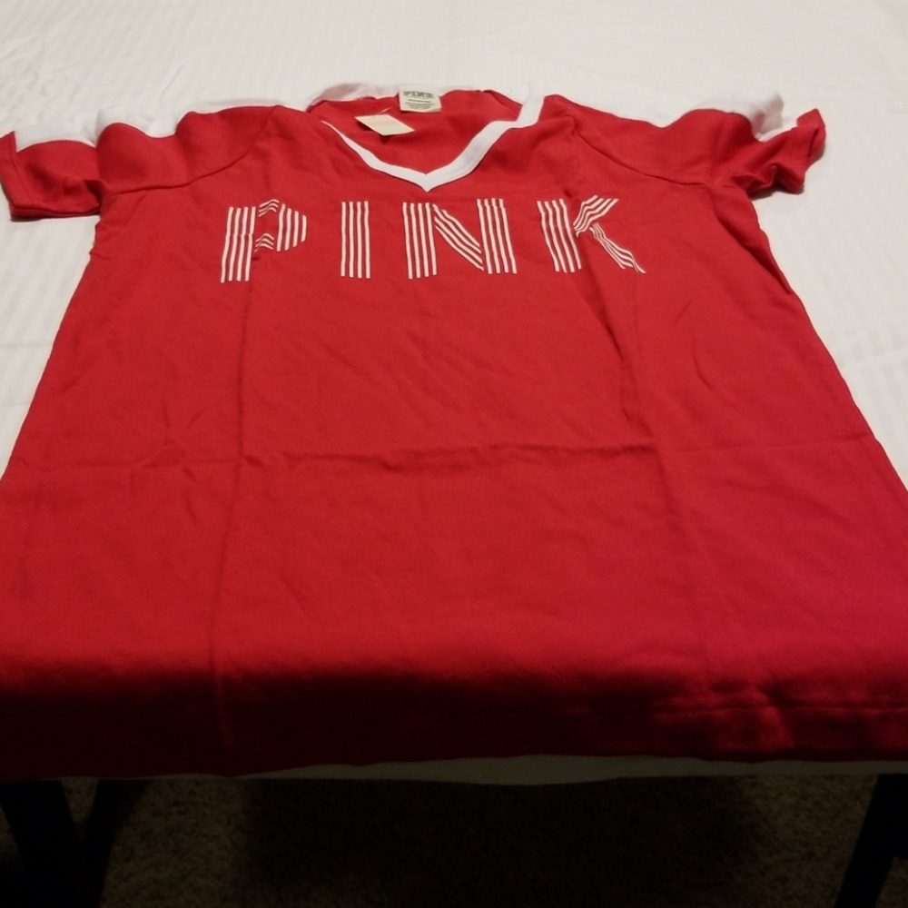 Red and white tshirt